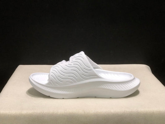 WTAPS x HOKA ONE ONE ORA Luxe