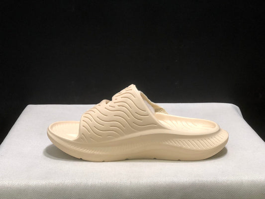 WTAPS x HOKA ONE ONE ORA Luxe