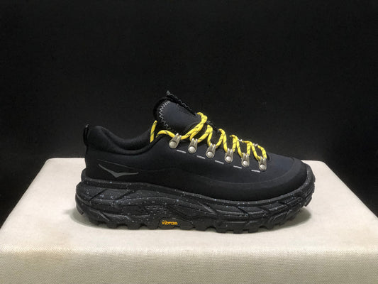 HOKA ONE ONE Tor Summit